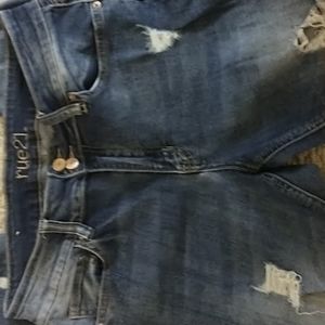 Rue 21 distressed jegging